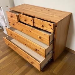 おしゃれな木製タンス