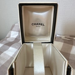 CHANEL シャネル　時計　空箱　付属品なし
