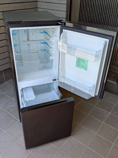 夏の激熱価格✩冷凍冷蔵庫 ☆おしゃれデザイン☆ 2020年 ハイセンス