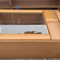 家具中古多数の画像