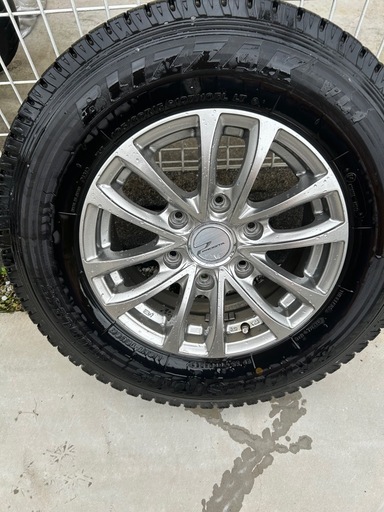 ハイエース　プロディータ　195/80R15　ブリヂストンスタッドレスVL1