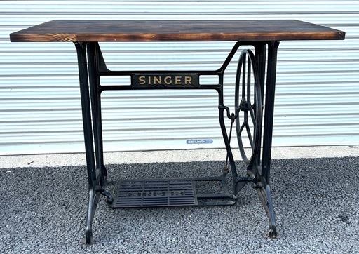 【メンテナンス済み】希少 アメリカ製 SINGER社製 ミシンテーブル デスク SINGER網脚 パソコンデスク 70×45㎝ スライド アンティーク