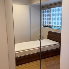 IKEA大型ミラークローゼット美品処分特価