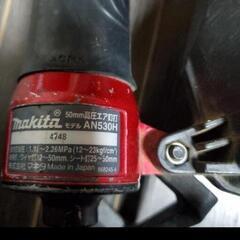 Makita 釘打ちガンの画像
