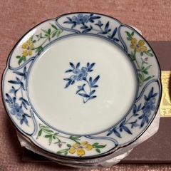陶器の皿　５枚セットの画像