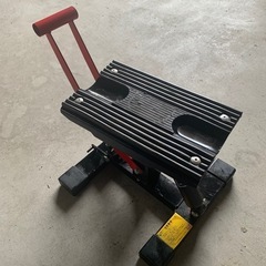 バイク　メンテナンス　スタンド　リフトアップ