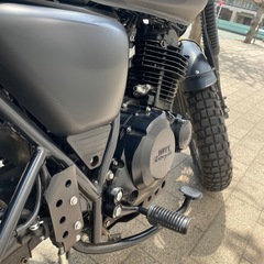 【ETC/リアキャリア/USB充電付】マットモーターサイクルズ　サバス250の画像