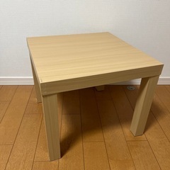 サイドテーブル