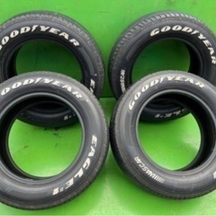 グッドイヤー　ホワイトレター　215/65r16
