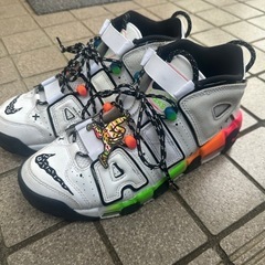 NIKE エア　モア　アップテンポ