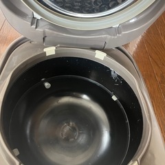 象印　圧力IH 炊飯器　5.5合炊きの画像