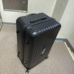 スーツケース　キャリーケース キャリーバッグ ブラック　未使用に近い