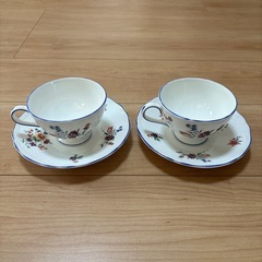 ウェッジウッドのタフェッタフラワーの カップ＆ソーサー　2客セット