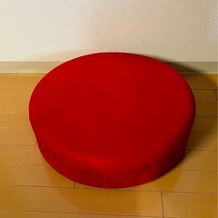 【美品】丸型クッションの画像