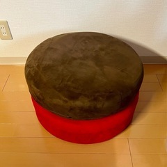【美品】丸型クッションの画像