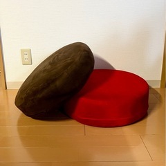 【美品】丸型クッション
