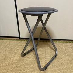 折りたたみ椅子