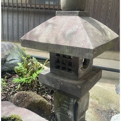 八女石灯篭