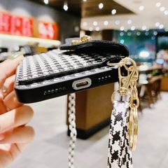 【大人気】チェック柄（千鳥格子柄）とリボンがお洒落な可愛いiPhoneケースの画像