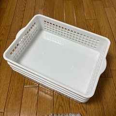 ダイソー　収納ケース4個