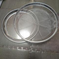 取引者決定　平たいザルの画像