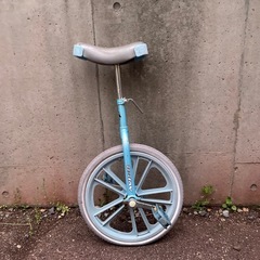 パンク修理必要　一輪車