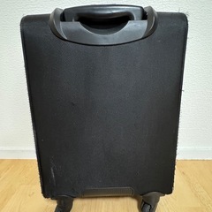 キャリーケースの画像