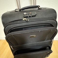 キャリーケースの画像