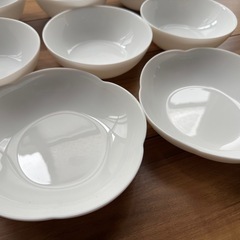 春のパンまつり 食器8点セットの画像