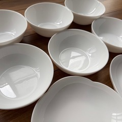 春のパンまつり 食器8点セットの画像