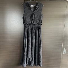 レディース　黒 ノースリーブ ロングワンピーの画像