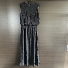 レディース　黒 ノースリーブ ロングワンピーの画像