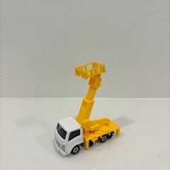 トミカ　高所作業車（取引中
）