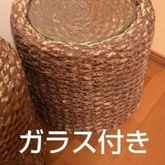 サイドテーブルの画像