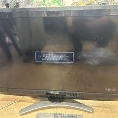 2010年製　液晶テレビ　sharp シャープ　LC-32E7