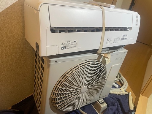 ヤマダデンキ　エアコン　10畳　2022年製