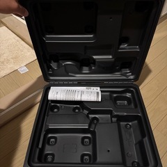 ハイコーキ入れ物