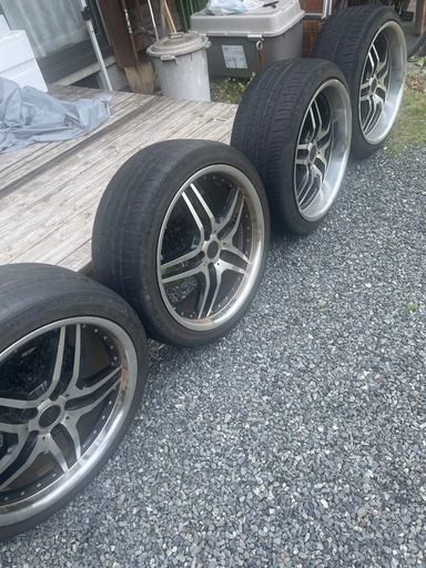 245/40ZR20  タイヤホイール