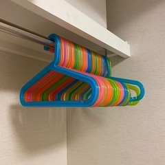 IKEA 子供用ハンガー　40本
