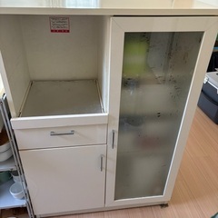 食器棚