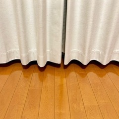 ニトリ　遮光1級・遮熱・遮音カーテン(レーベル アイボリー 100X230X2) の画像