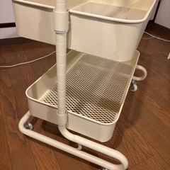 ハンガーラックの画像