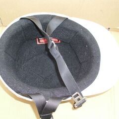 ツバ付き　ヘルメット（黒）中古品◆彦根市～の画像