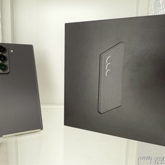 ほぼ未使用Galaxy Z Fold Special Edition