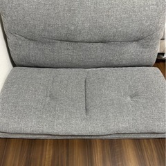 ソファーベッド グレーの画像