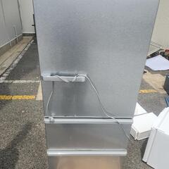 アクア　大型冷蔵庫　355L 3ドア シルバー