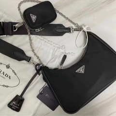 【新品】PRADAショルダーバッグ