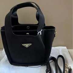 【新品】PRADAバッグ