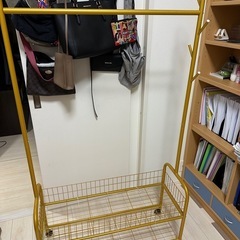 衣装ラック
