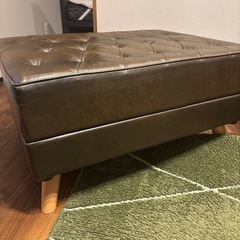 ニトリ　合皮オットマンの画像